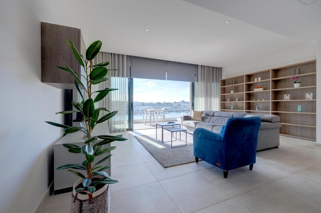 Superlative Apartment With Valletta And Harbour Views Sliema Exterior foto