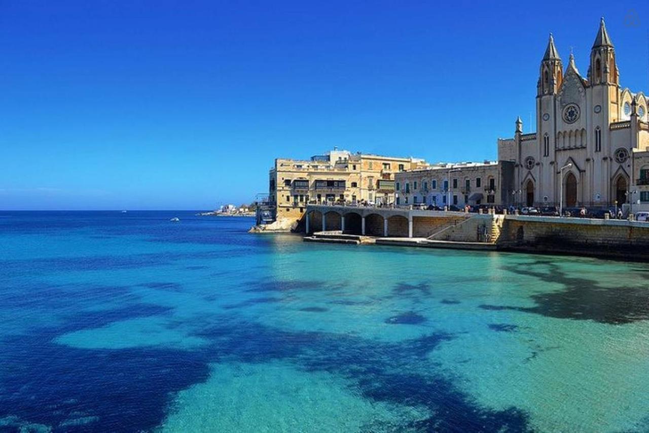 Superlative Apartment With Valletta And Harbour Views Sliema Exterior foto